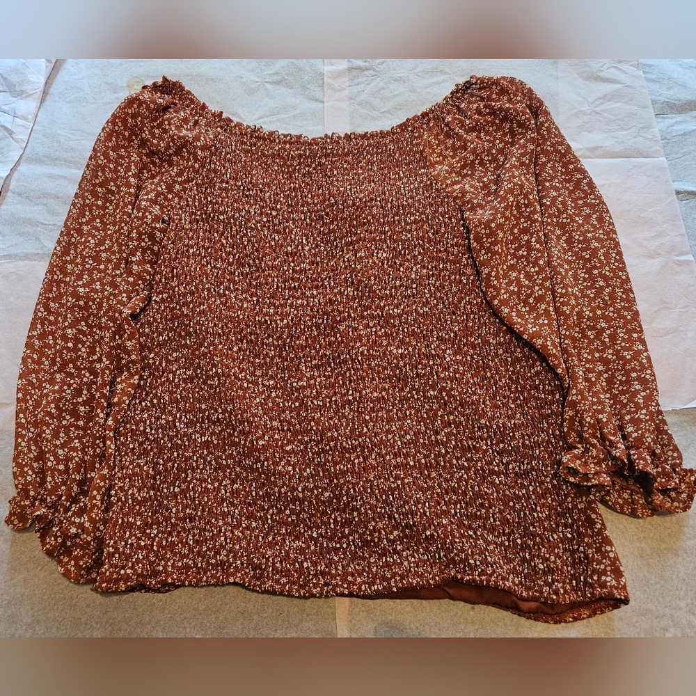 Zenobia Ruched Blouse - Picture 3 of 3